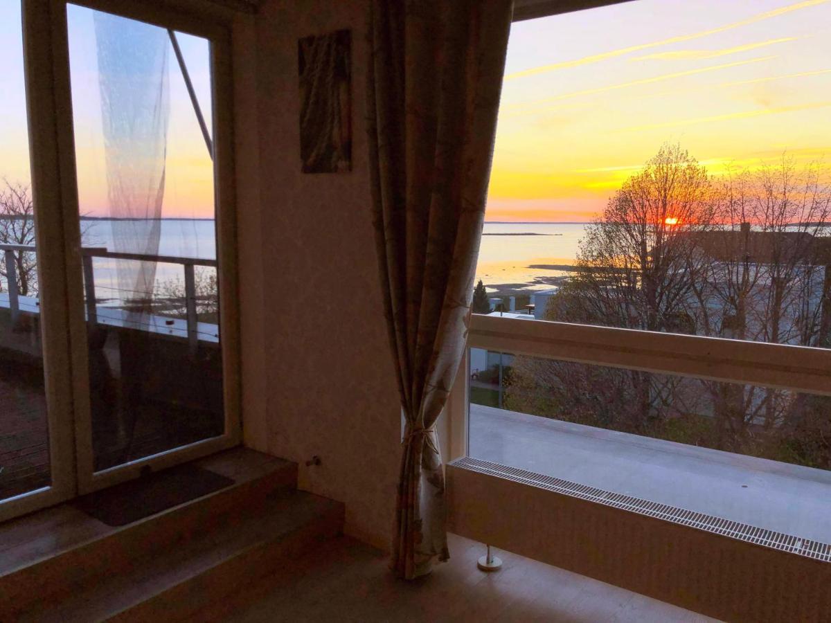 Sunset Dream Apartment With A Panoramic Seaview Haapsalu Buitenkant foto