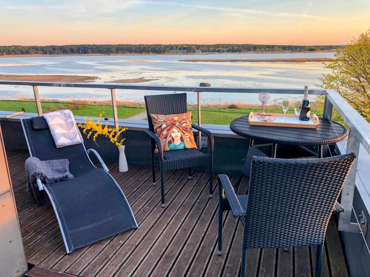 Sunset Dream Apartment With A Panoramic Seaview Haapsalu Buitenkant foto