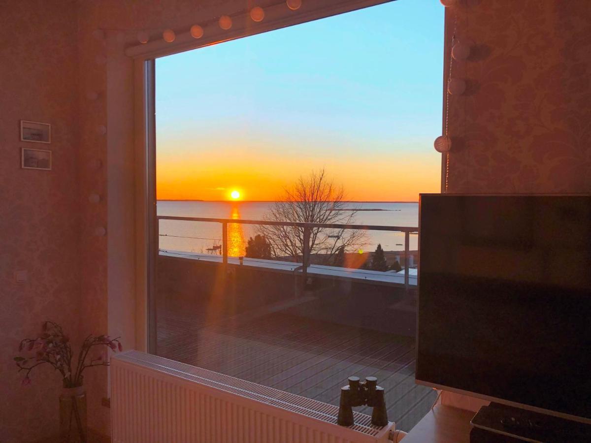 Sunset Dream Apartment With A Panoramic Seaview Haapsalu Buitenkant foto