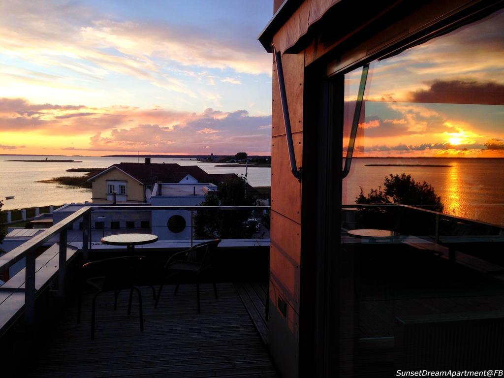 Sunset Dream Apartment With A Panoramic Seaview Haapsalu Buitenkant foto
